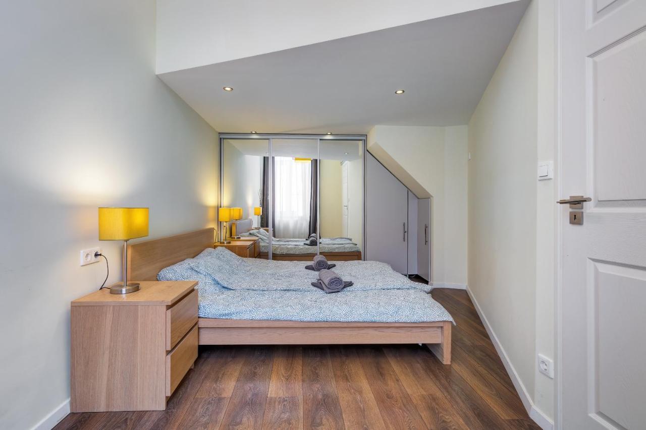 Spacious & Stylish Apartment In Downtown Budapest Luaran gambar