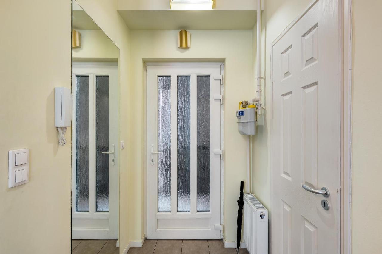 Spacious & Stylish Apartment In Downtown Budapest Luaran gambar