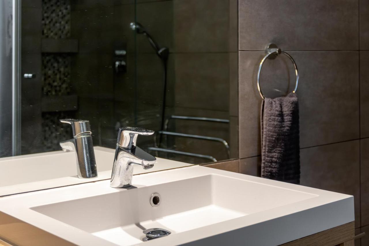Spacious & Stylish Apartment In Downtown Budapest Luaran gambar