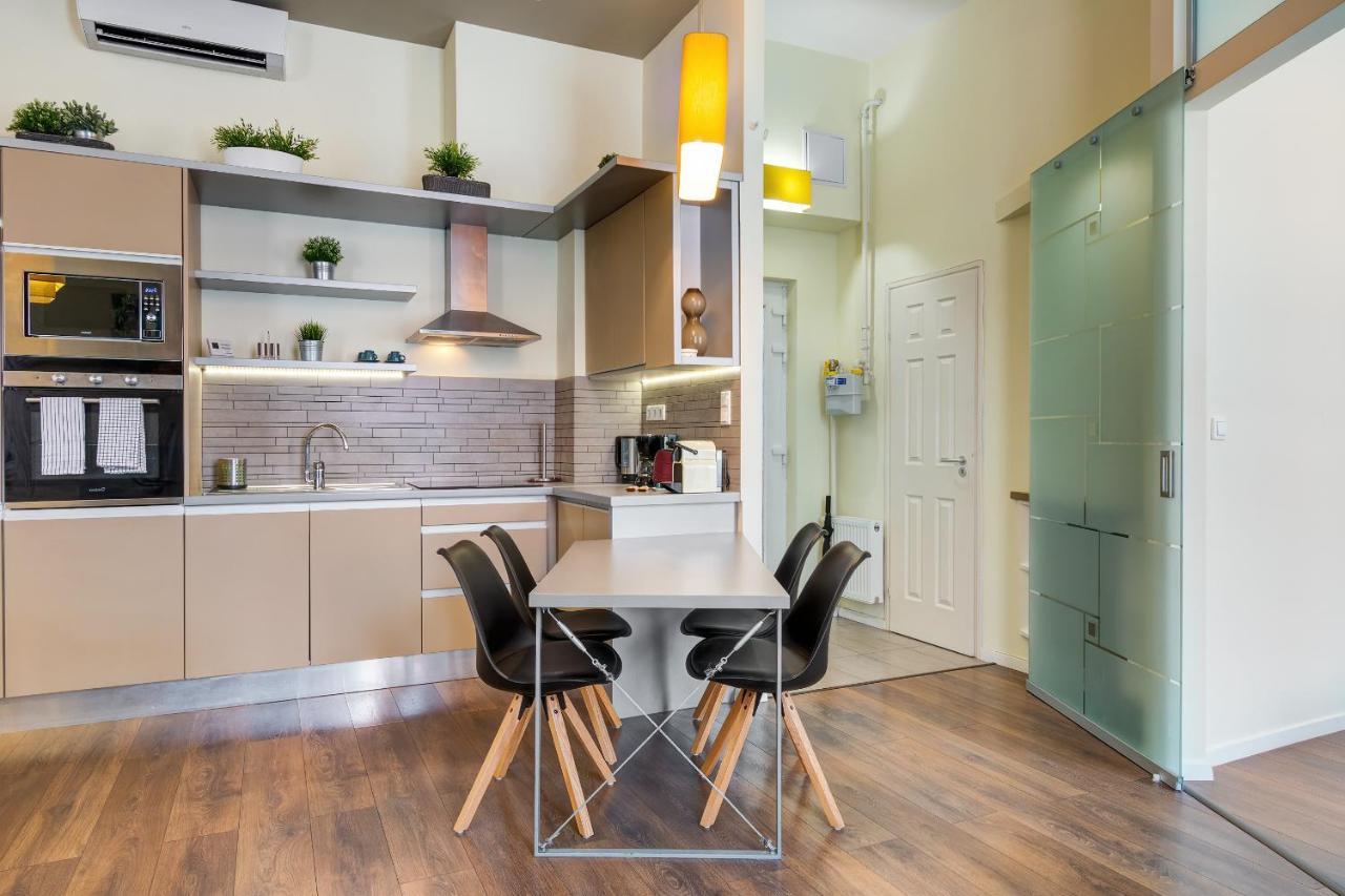 Spacious & Stylish Apartment In Downtown Budapest Luaran gambar