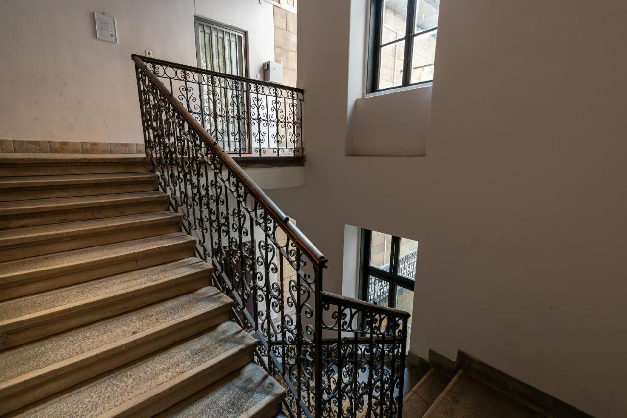 Spacious & Stylish Apartment In Downtown Budapest Luaran gambar