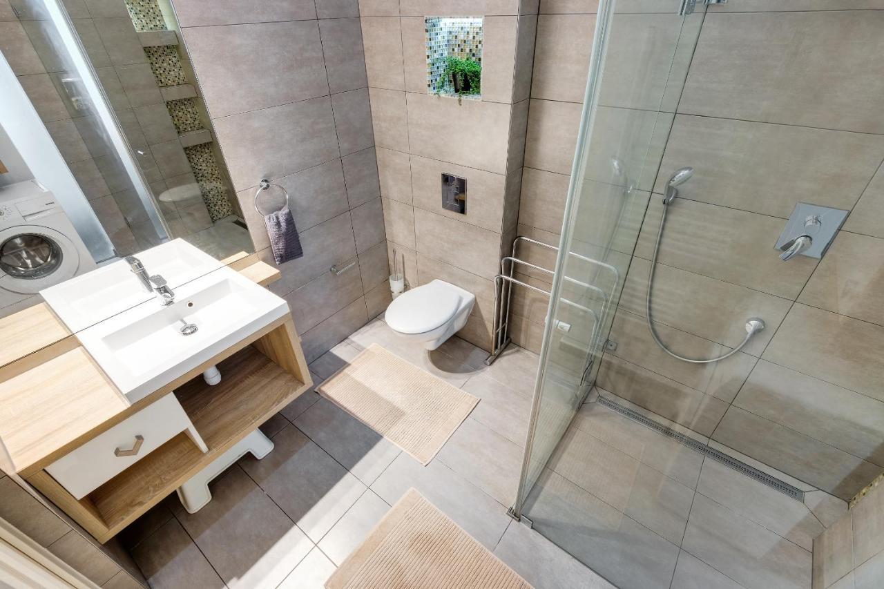 Spacious & Stylish Apartment In Downtown Budapest Luaran gambar