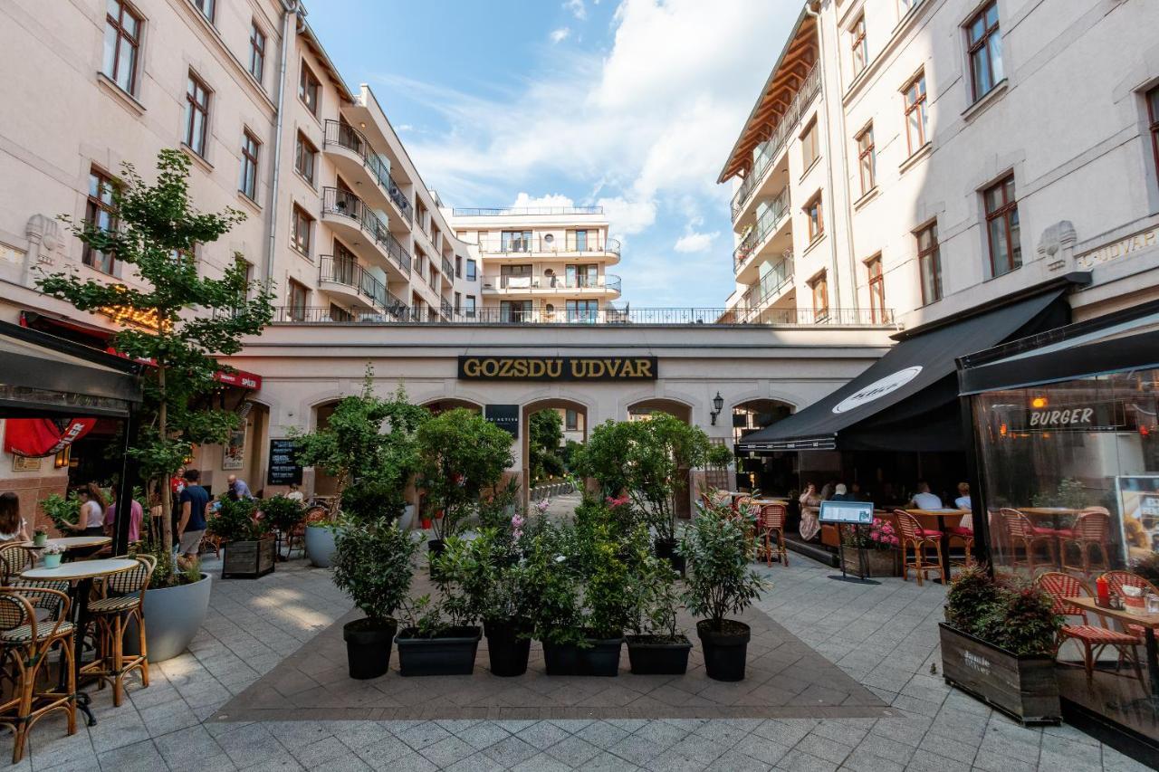 Spacious & Stylish Apartment In Downtown Budapest Luaran gambar