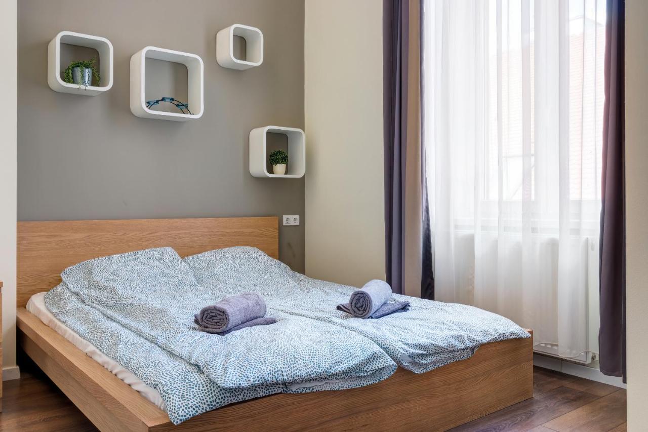 Spacious & Stylish Apartment In Downtown Budapest Luaran gambar